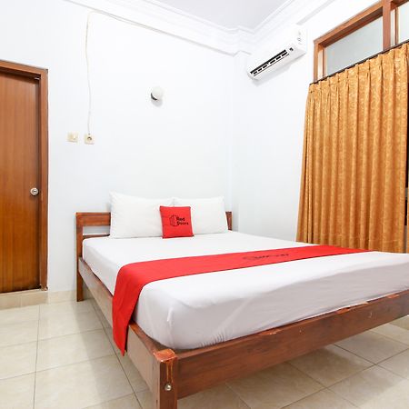 Reddoorz Plus Near Alun Alun Selatan Yogyakarta Kültér fotó