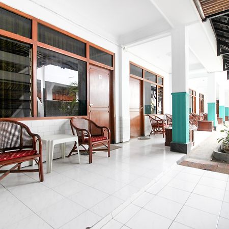 Reddoorz Plus Near Alun Alun Selatan Yogyakarta Kültér fotó