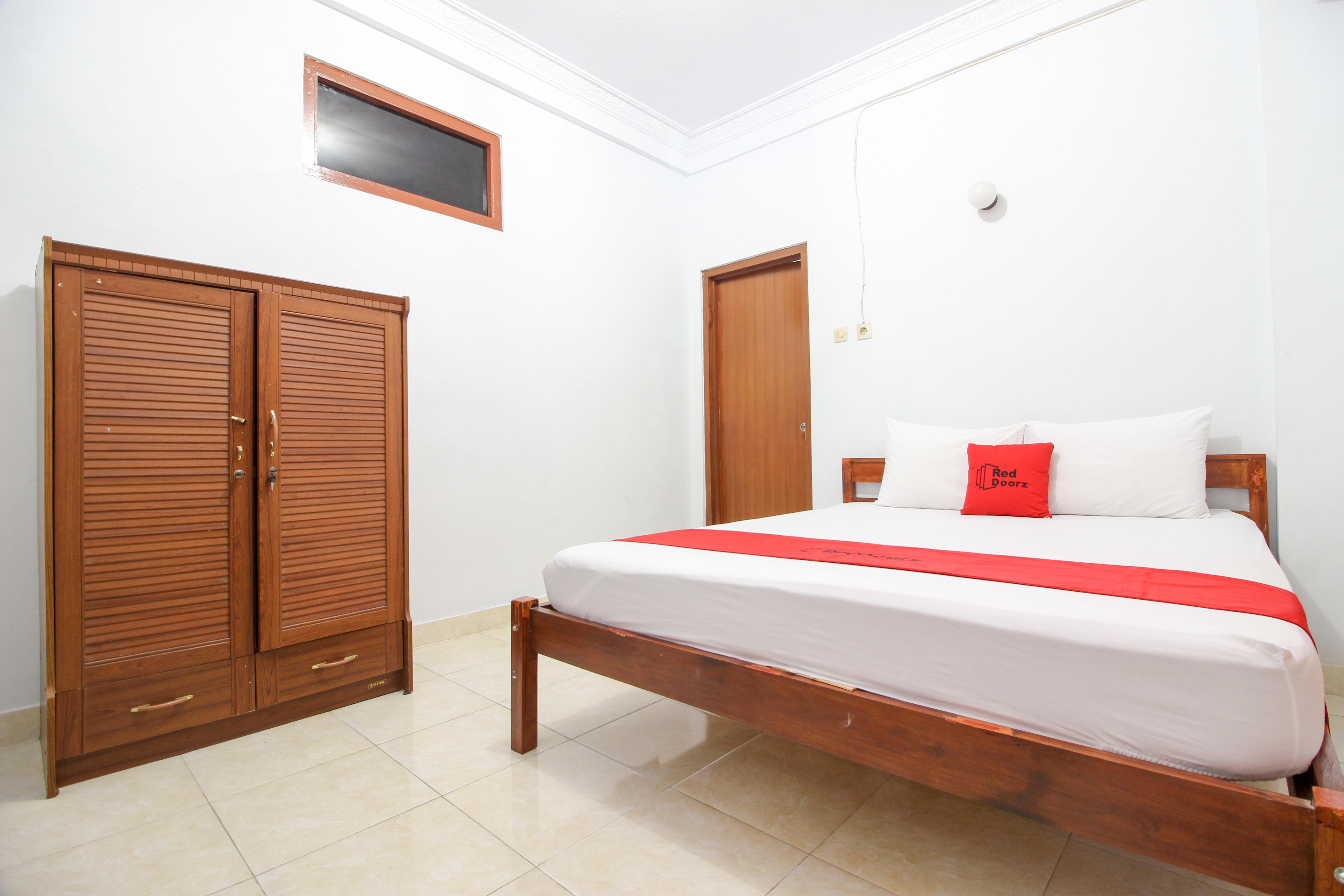 Reddoorz Plus Near Alun Alun Selatan Yogyakarta Kültér fotó
