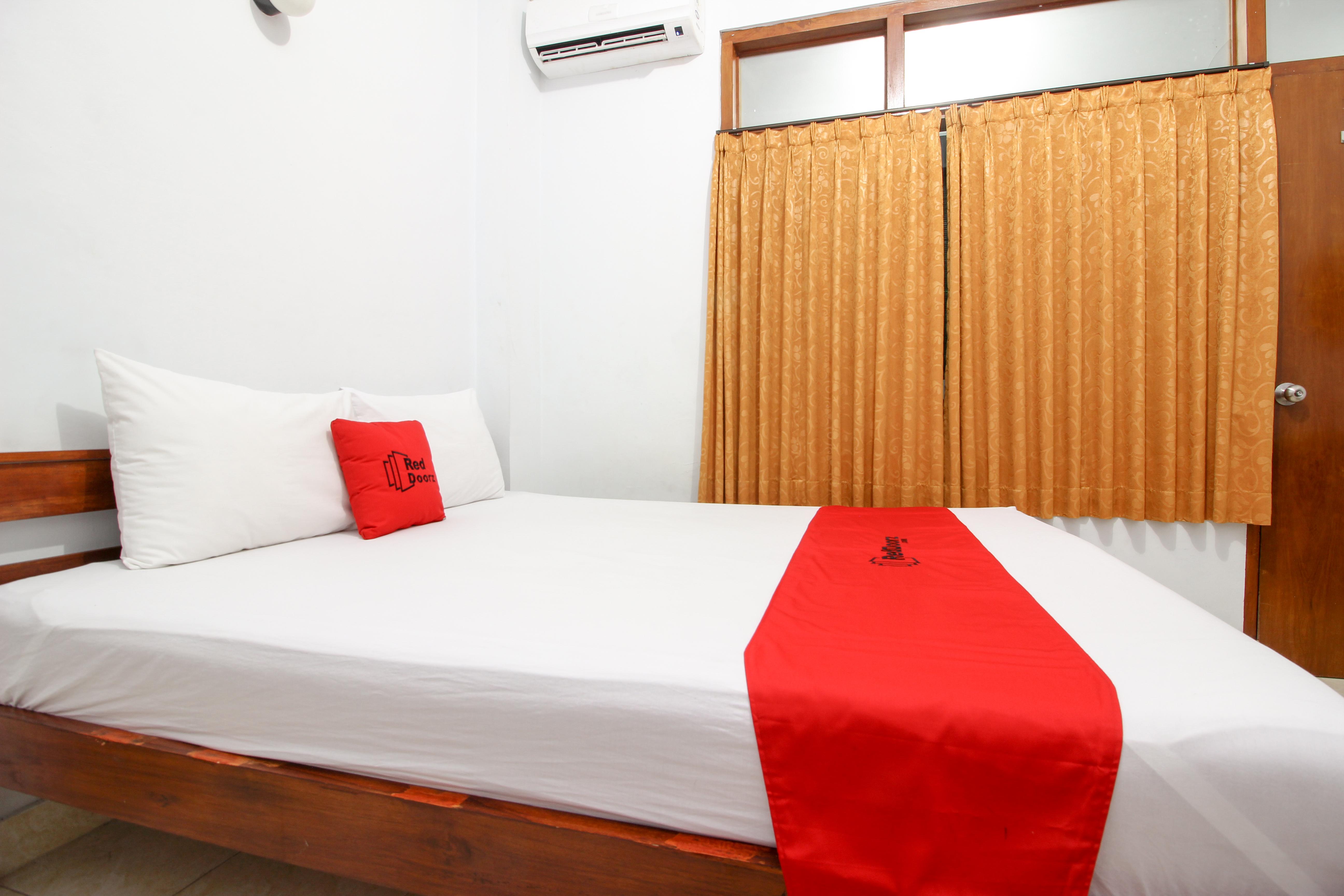 Reddoorz Plus Near Alun Alun Selatan Yogyakarta Kültér fotó