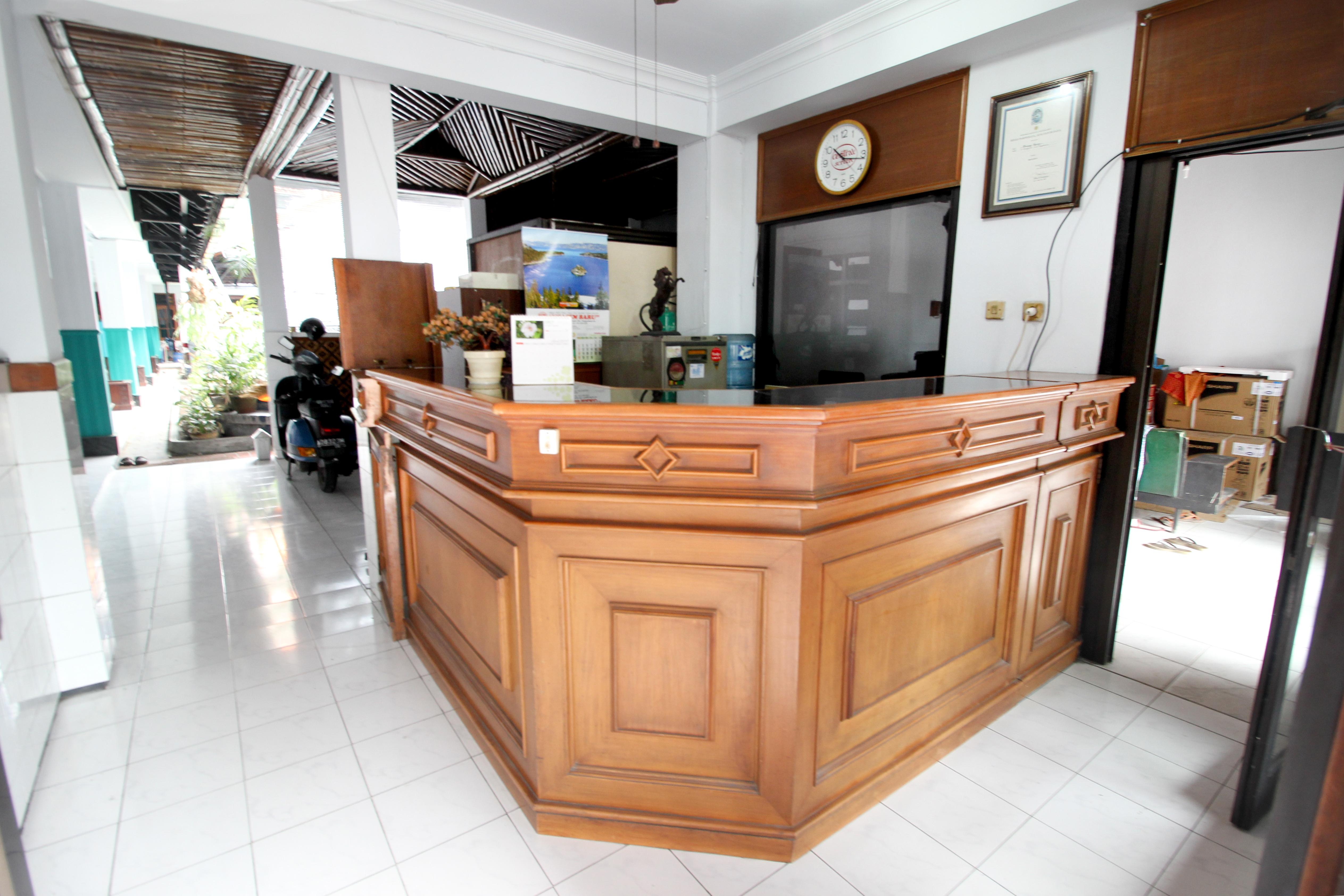 Reddoorz Plus Near Alun Alun Selatan Yogyakarta Kültér fotó