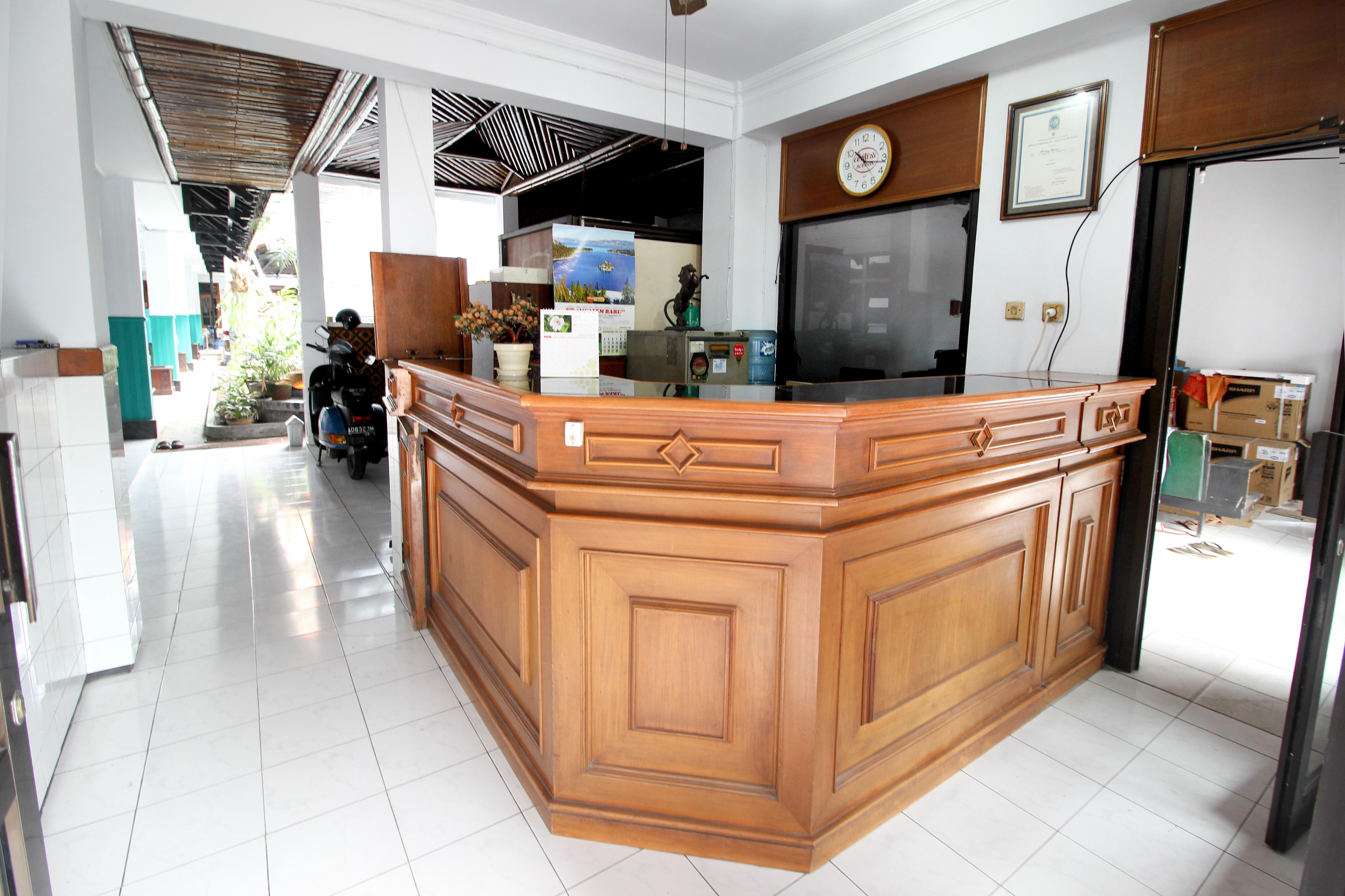 Reddoorz Plus Near Alun Alun Selatan Yogyakarta Kültér fotó